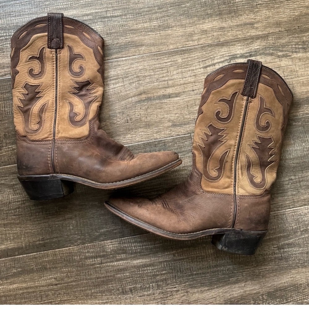 SHYANNE WOMEN'S DARBY WESTERN BOOTS - SQUARE TOE 8.5